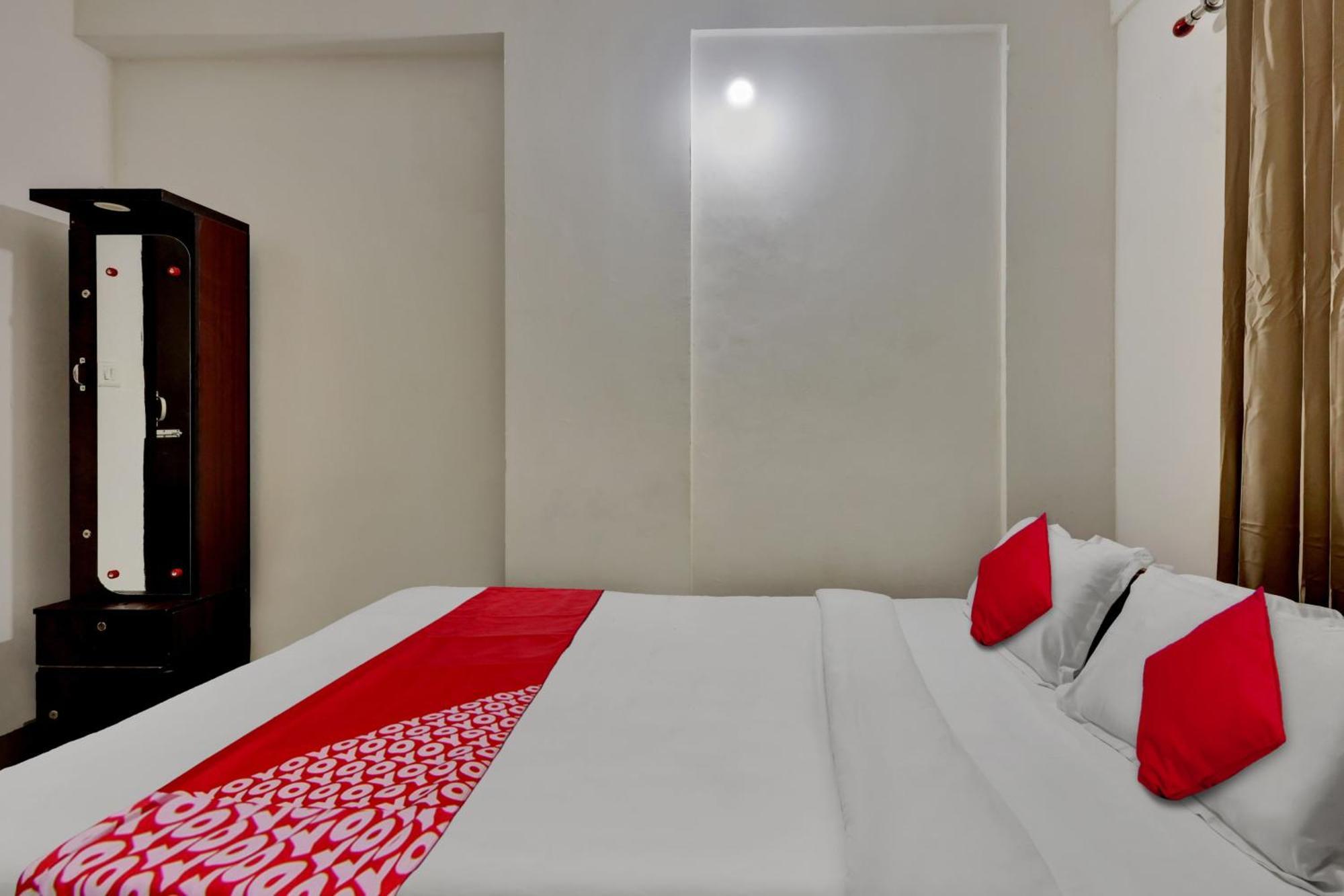 Oyo Flagship Larica Green Valley Guwahati Exterior foto