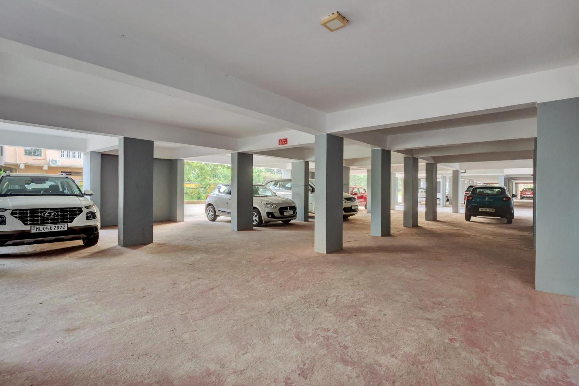 Oyo Flagship Larica Green Valley Guwahati Exterior foto