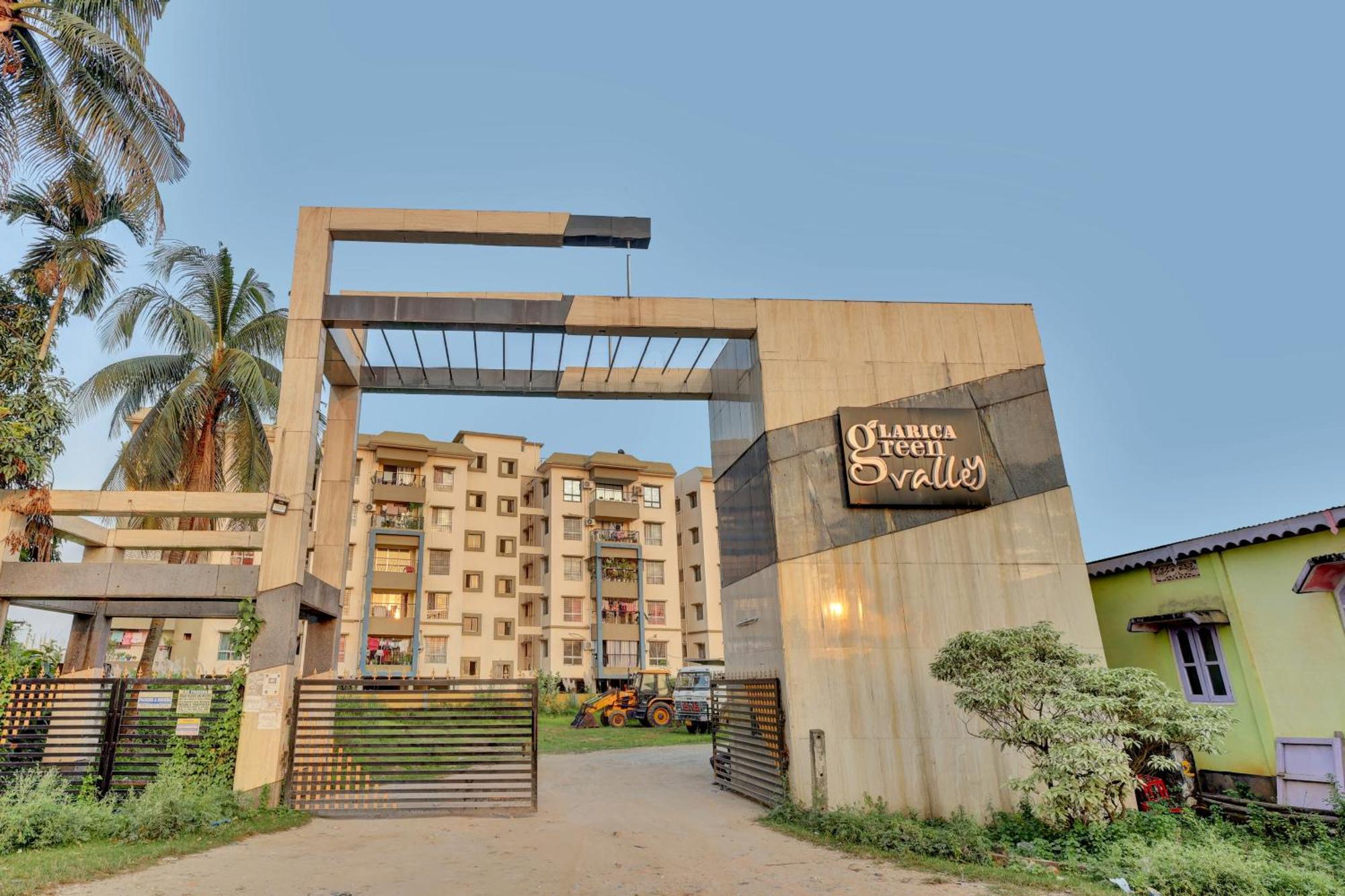 Oyo Flagship Larica Green Valley Guwahati Exterior foto